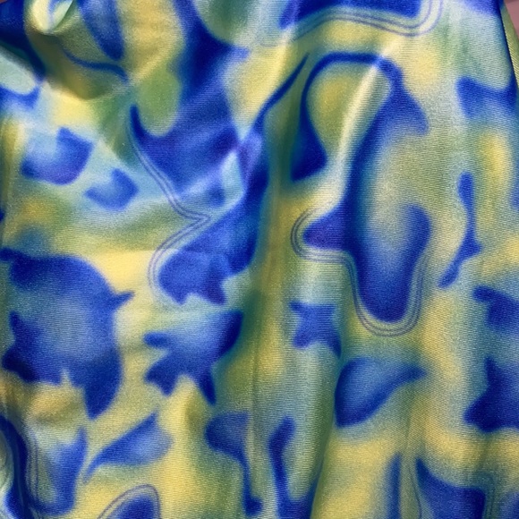 Two Piece Bra and Skirt Set 🌴 - Picture 3 of 3